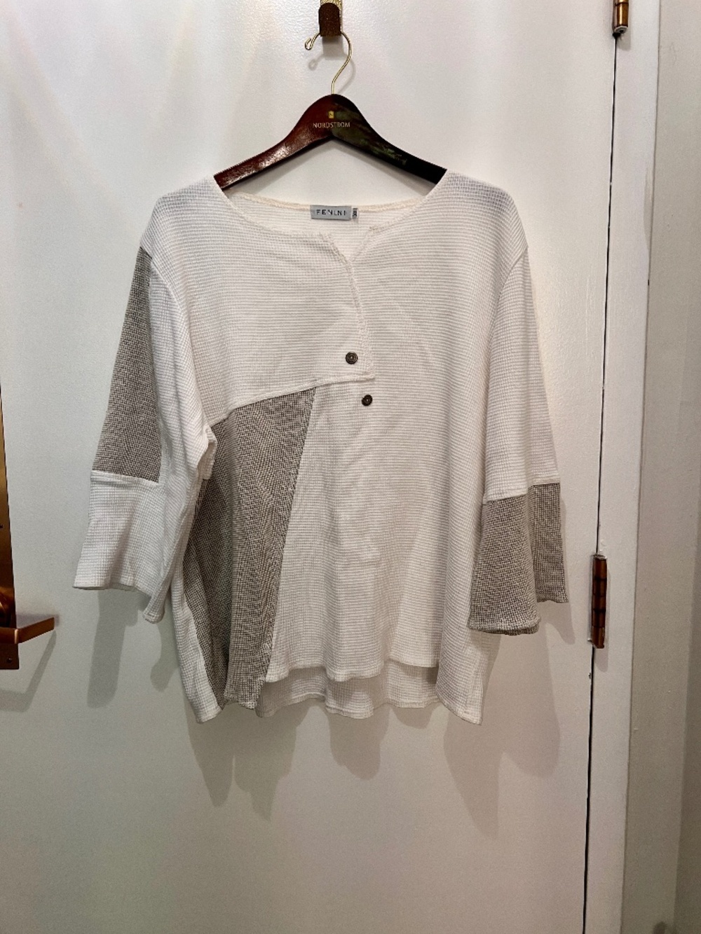Fenini patch waffle top cotton white/gray sweater Size XL
